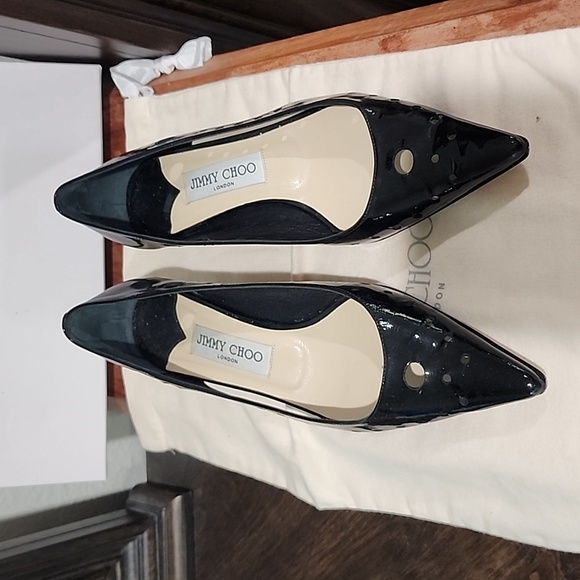 EUC Jimmy Choo shoe s size 37 1/2 - Picture 4 of 12